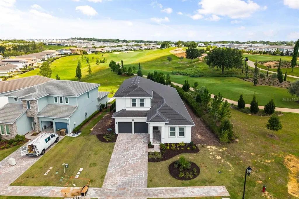 16000 Volterra Point Bella Collina FL 34756