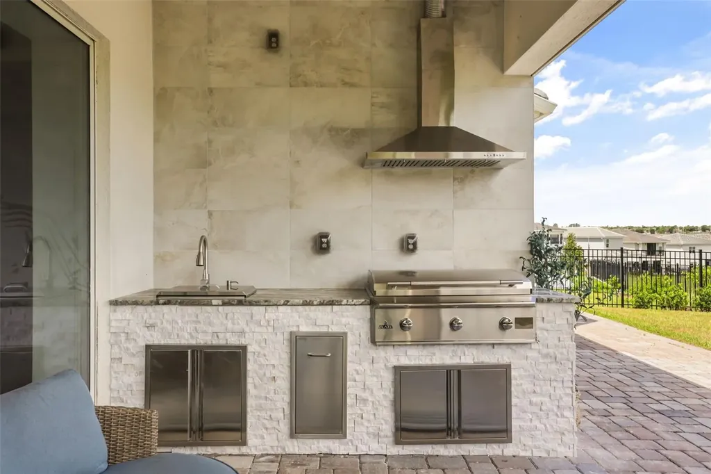 16000 Volterra Point Bella Collina FL 34756