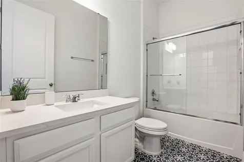 16000 Volterra Point Bella Collina FL 34756