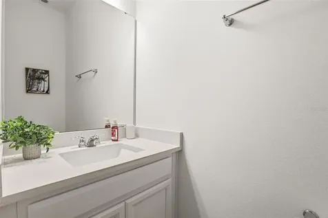 16000 Volterra Point Bella Collina FL 34756