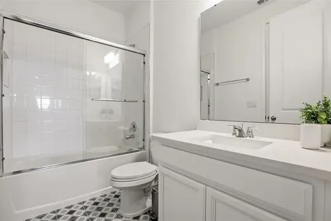 16000 Volterra Point Bella Collina FL 34756