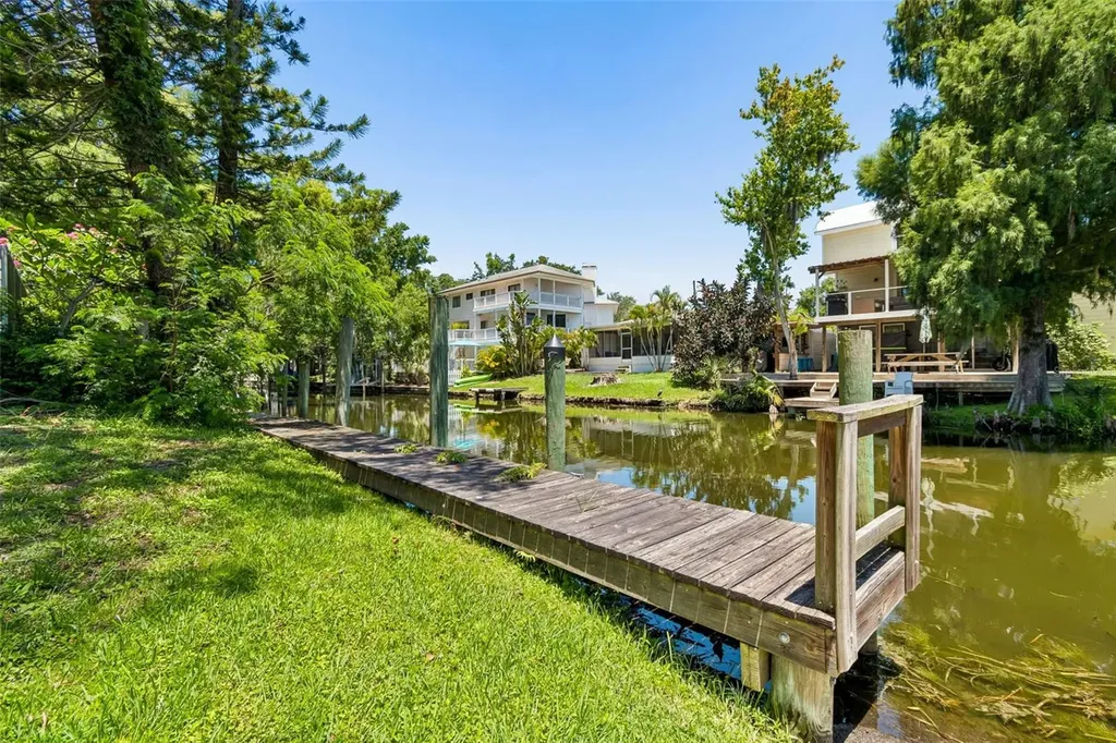 3141 N Canal Drive Palm Harbor FL 34684