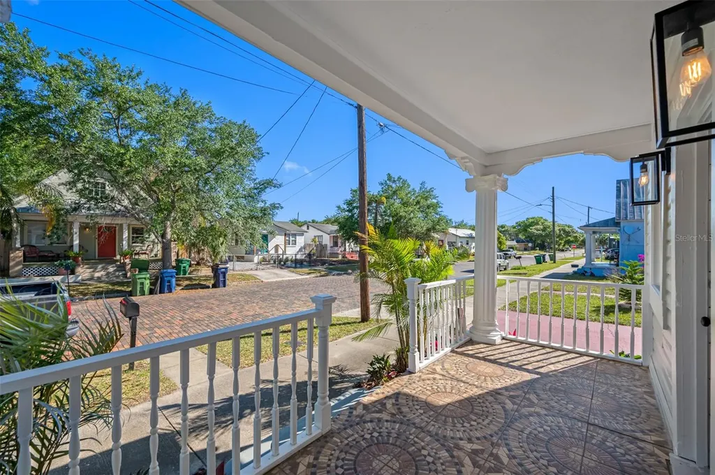2118 W Palmetto Street Tampa FL 33607