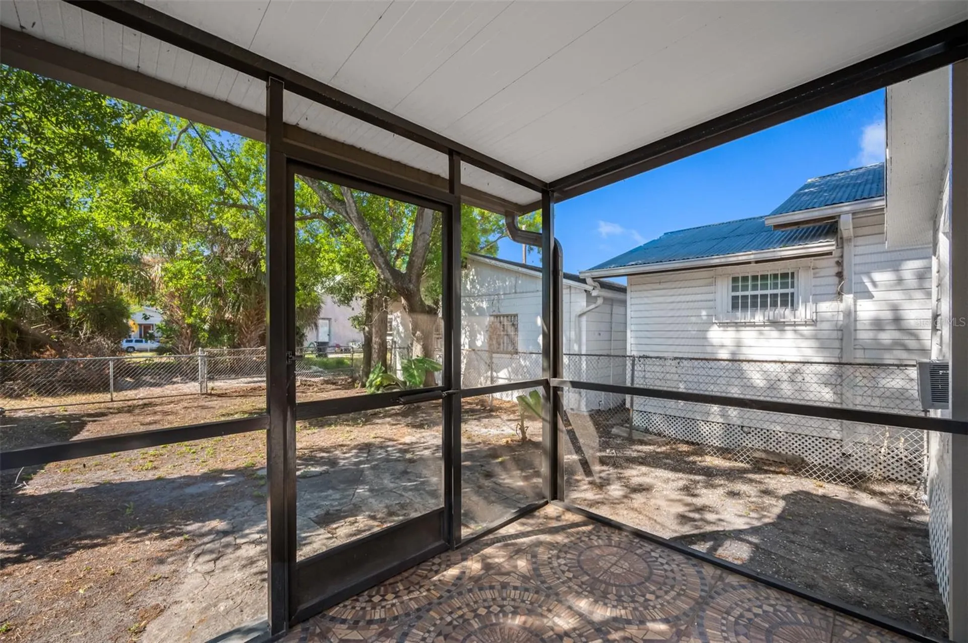 2118 W Palmetto Street Tampa FL 33607