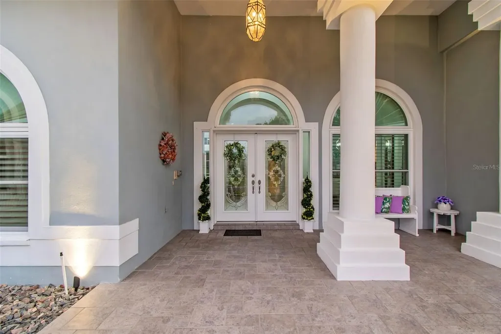 438 Tall Oak Trail Tarpon Springs FL 34688