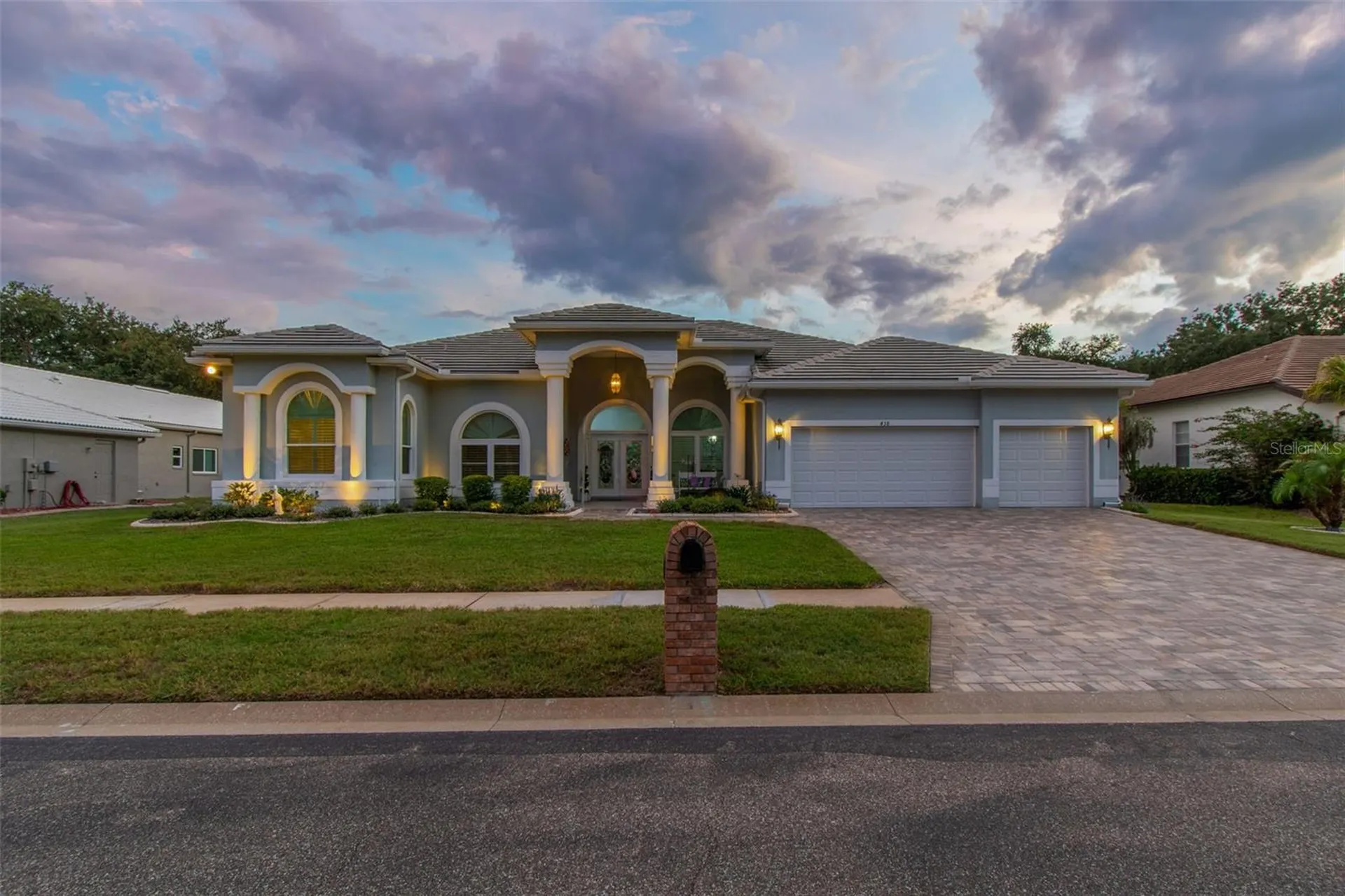 438 Tall Oak Trail Tarpon Springs FL 34688