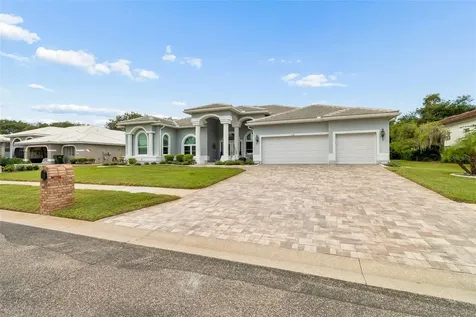 438 Tall Oak Trail Tarpon Springs FL 34688