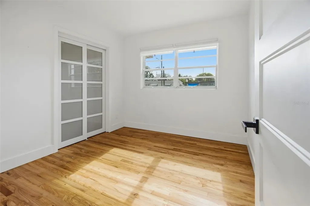 832 Thalia Drive Orlando FL 32807