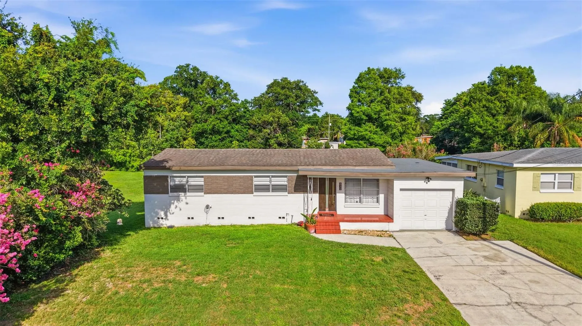 832 Thalia Drive Orlando FL 32807