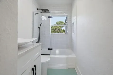 832 Thalia Drive Orlando FL 32807