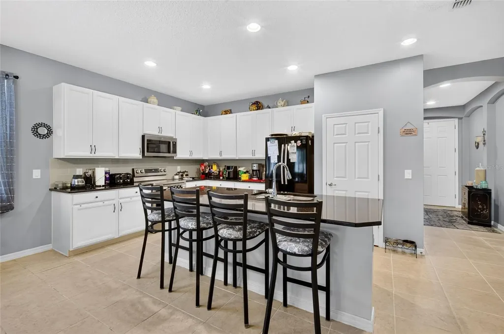 2349 Jernigan Loop Kissimmee FL 34746