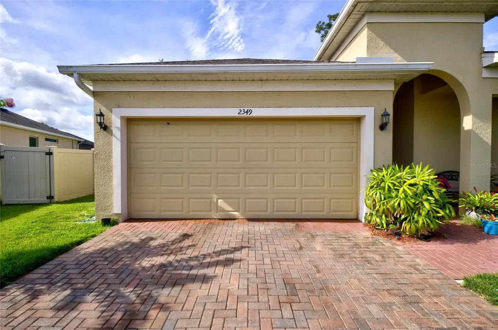 2349 Jernigan Loop Kissimmee FL 34746