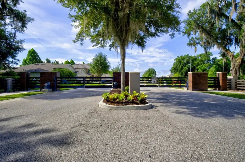 2349 Jernigan Loop Kissimmee FL 34746