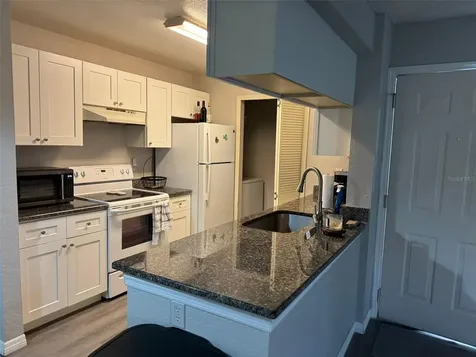 2550 N Alafaya Trail Orlando FL 32826