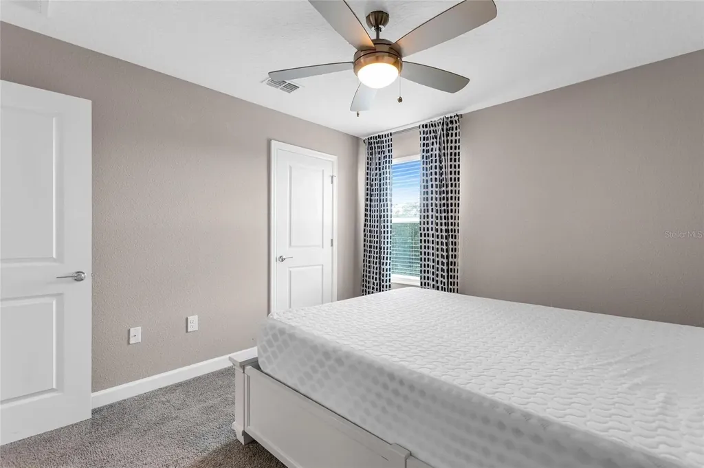 8833 Beth Page Lane Davenport FL 33896