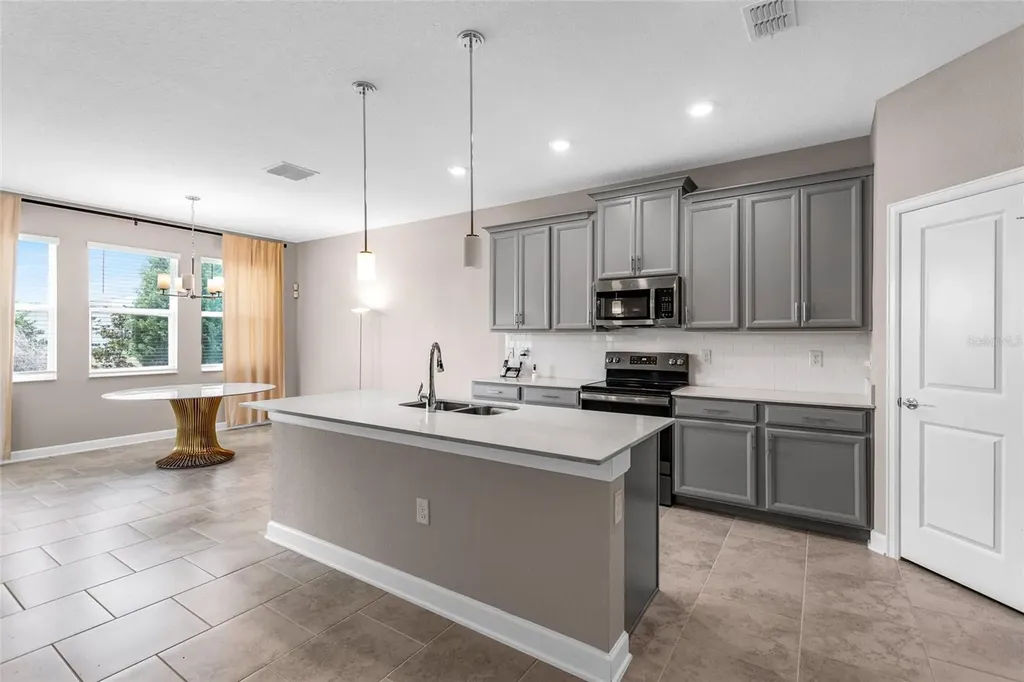 8833 Beth Page Lane Davenport FL 33896