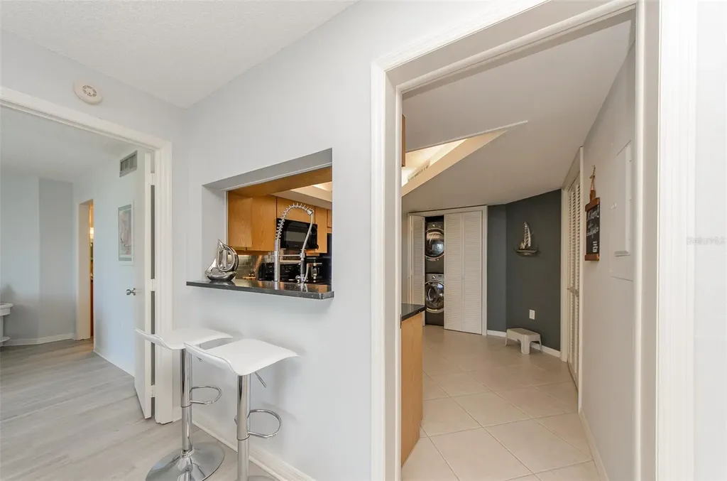 690 Island Way Clearwater Beach FL 33767