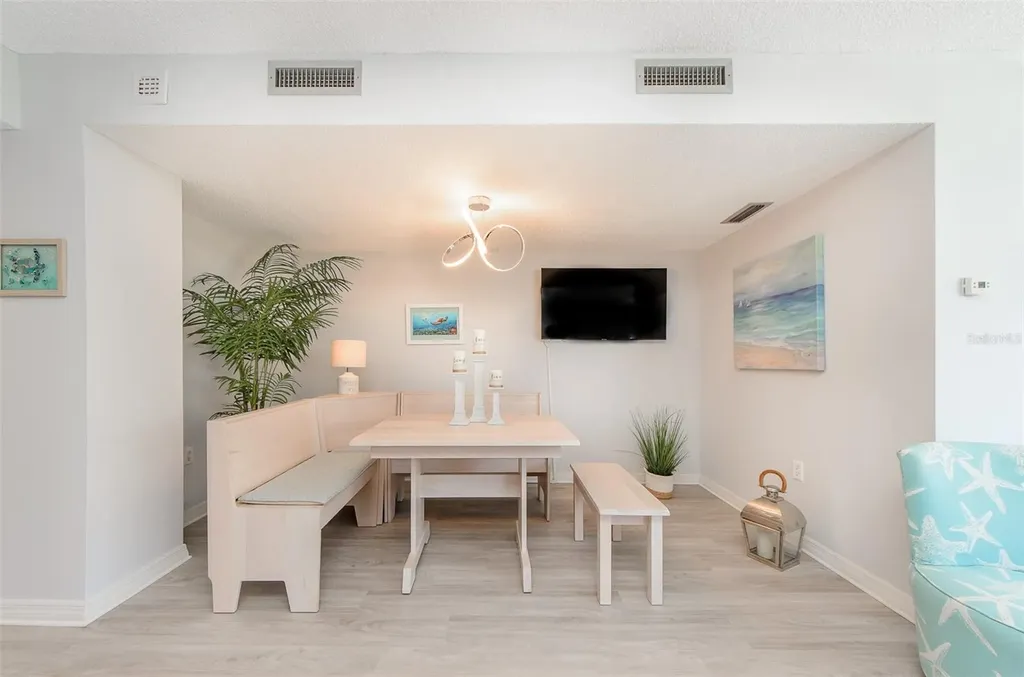 690 Island Way Clearwater Beach FL 33767