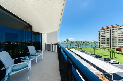 690 Island Way Clearwater Beach FL 33767