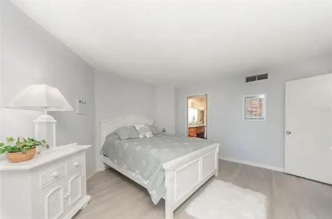 690 Island Way Clearwater Beach FL 33767