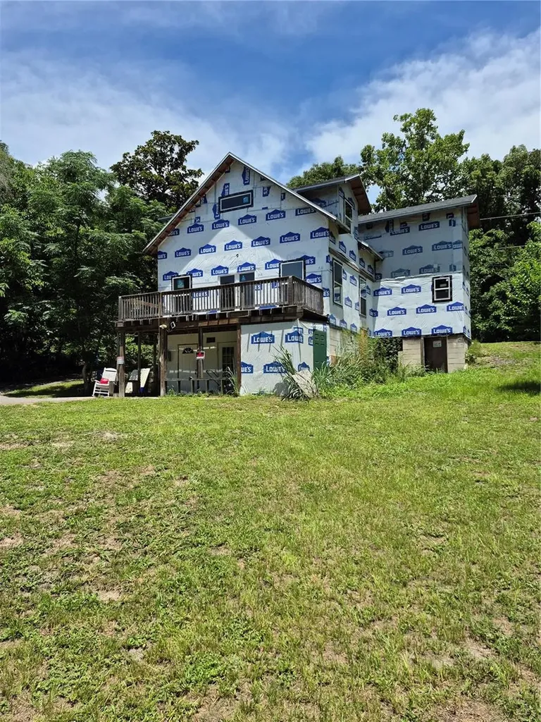 5230 Park Avenue De Leon Springs FL 32130