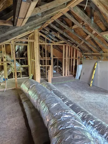 5230 Park Avenue De Leon Springs FL 32130