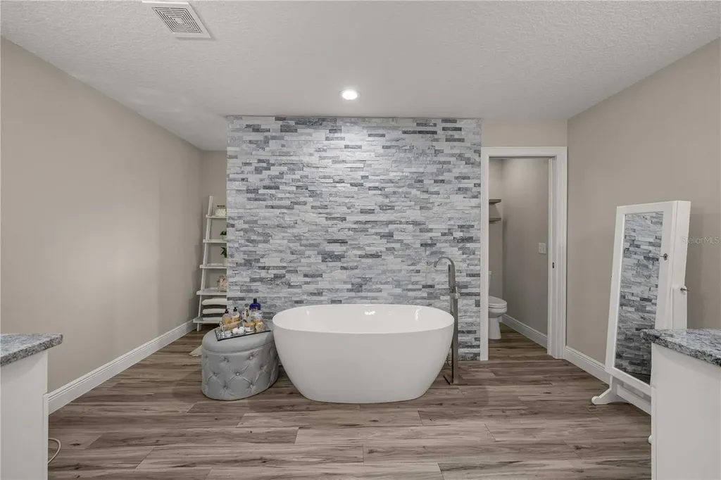 12421 SE 97th Avenue Belleview FL 34420
