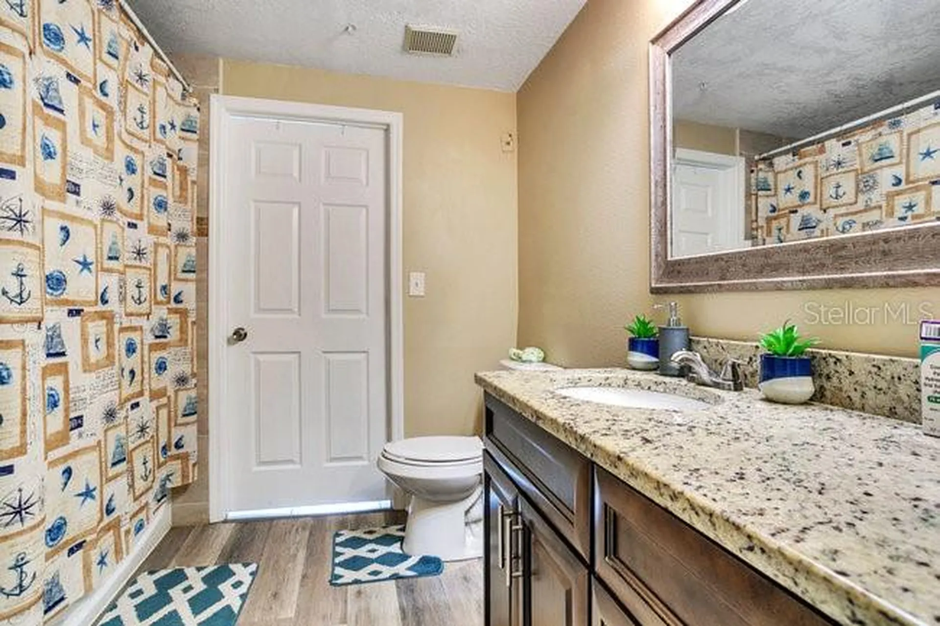 3702 Palm Desert Lane Orlando FL 32839