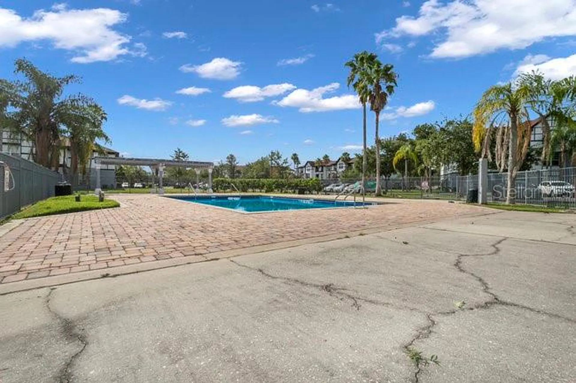 3702 Palm Desert Lane Orlando FL 32839