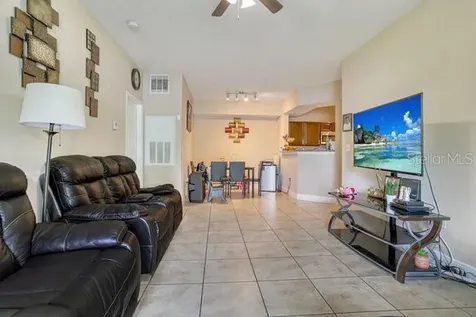 3702 Palm Desert Lane Orlando FL 32839