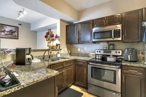 3702 Palm Desert Lane Orlando FL 32839