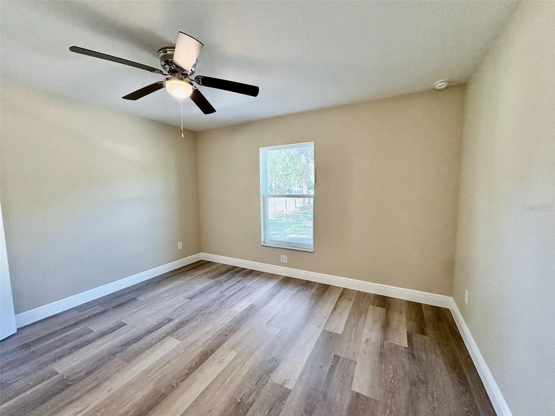 9337 SE Highway 42 Summerfield FL 34491