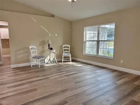 9337 SE Highway 42 Summerfield FL 34491