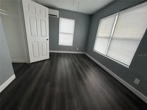 4619 13th Avenue S St Petersburg FL 33711