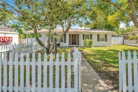 682 Merrimac Street Deltona FL 32725