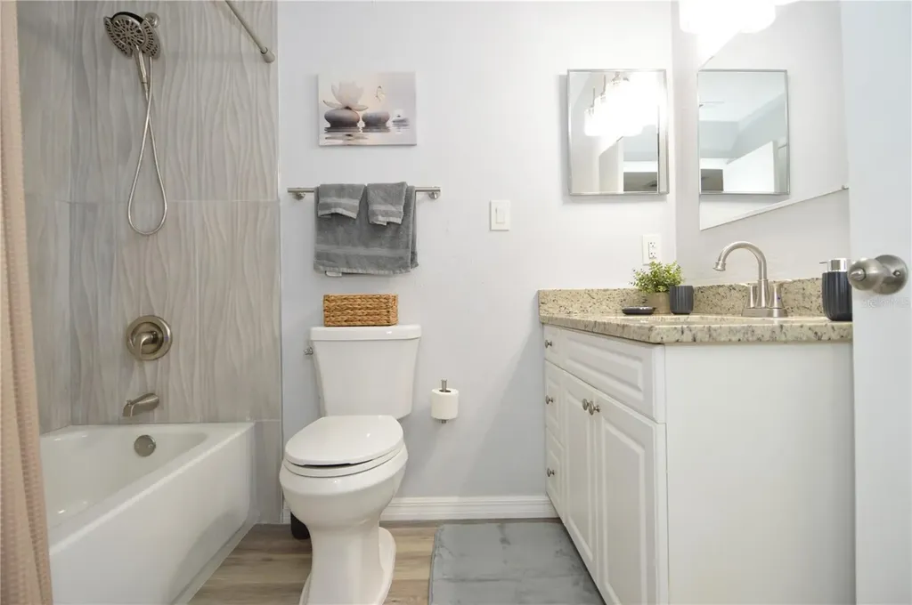 8754 Mallard Reserve Drive Tampa FL 33614