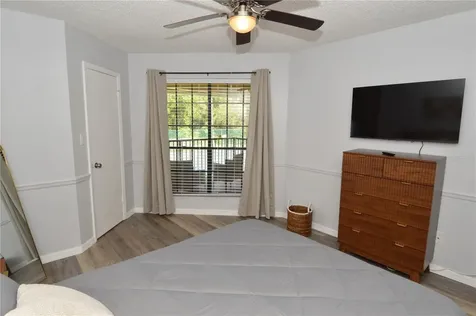 8754 Mallard Reserve Drive Tampa FL 33614