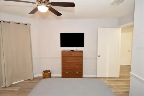 8754 Mallard Reserve Drive Tampa FL 33614