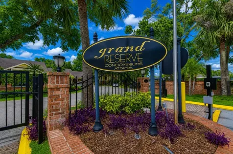 8754 Mallard Reserve Drive Tampa FL 33614