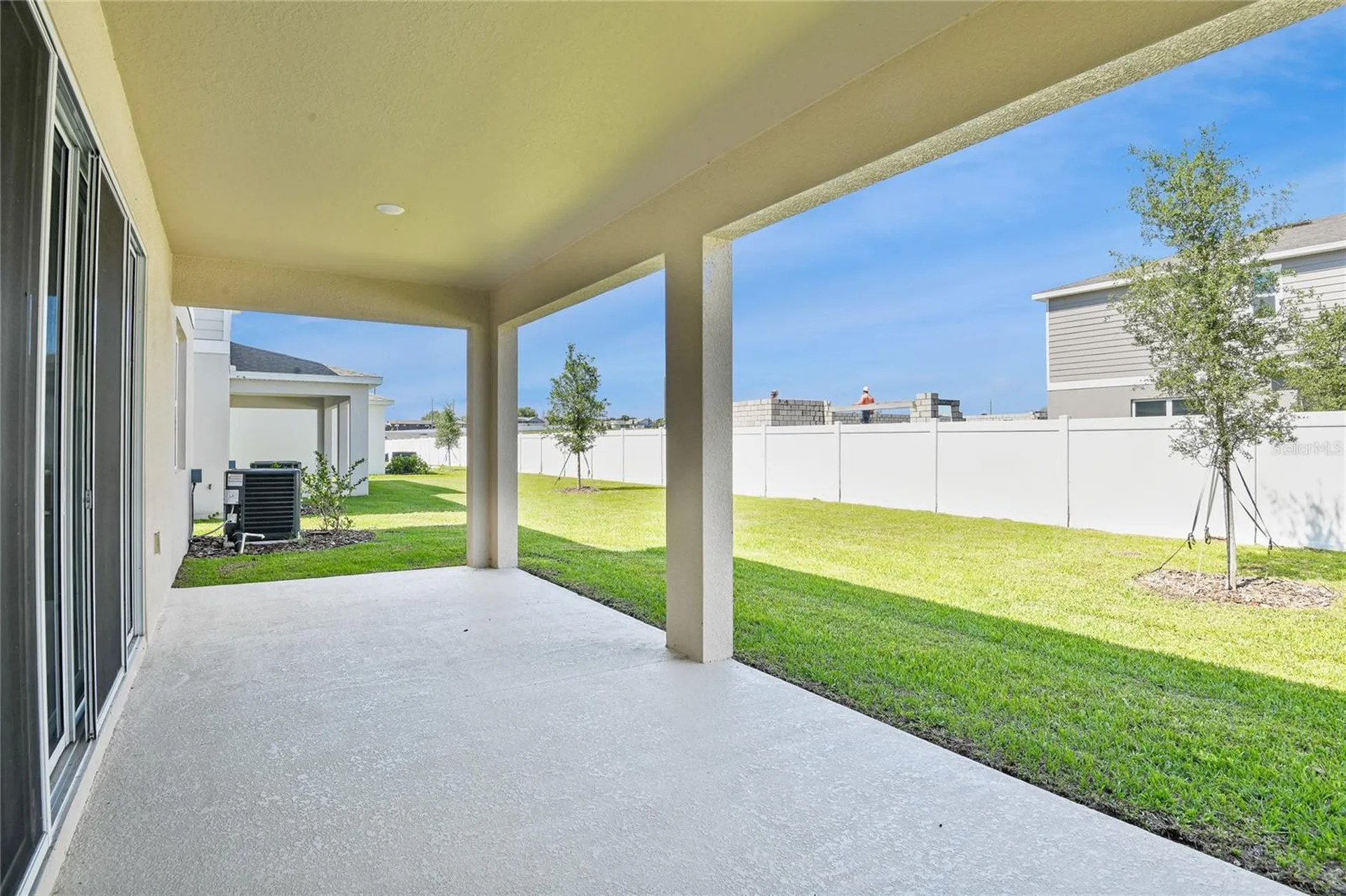 141 Waterstone Loop Tavares FL 32778