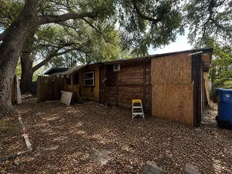 310 62nd Avenue N St Petersburg FL 33702