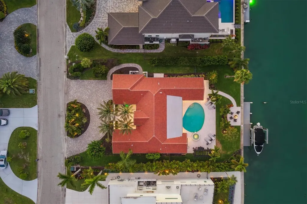 465 E Royal Flamingo Drive Sarasota FL 34236