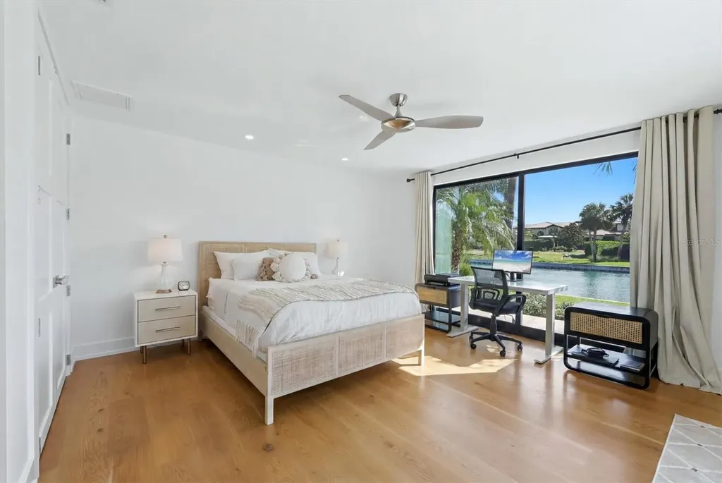 465 E Royal Flamingo Drive Sarasota FL 34236