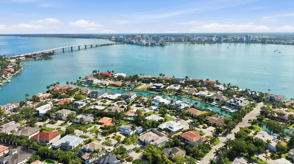465 E Royal Flamingo Drive Sarasota FL 34236