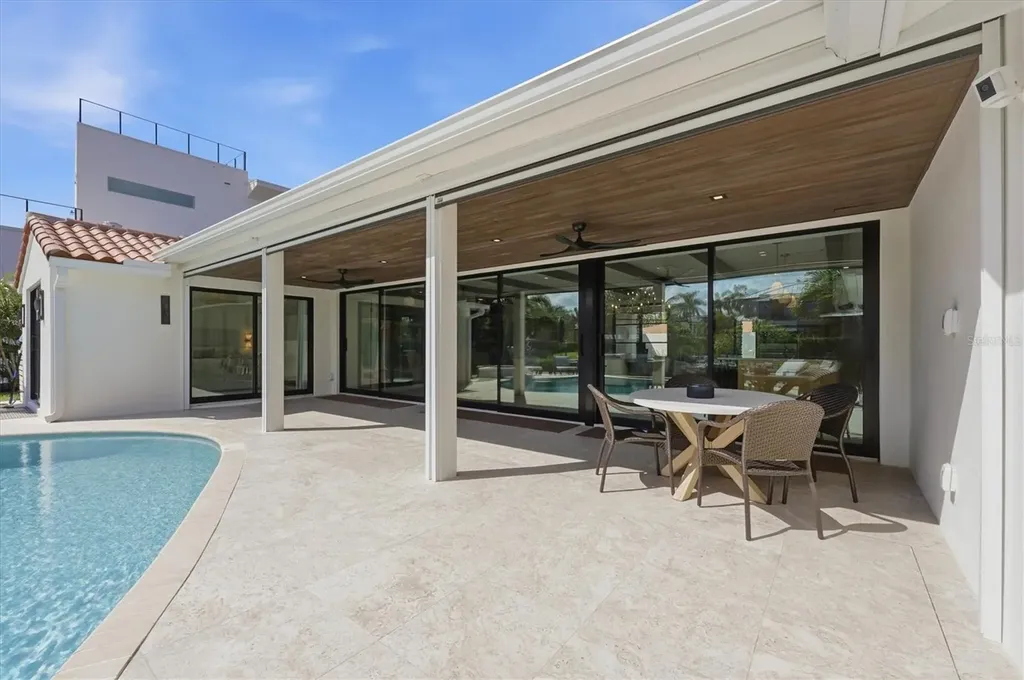 465 E Royal Flamingo Drive Sarasota FL 34236