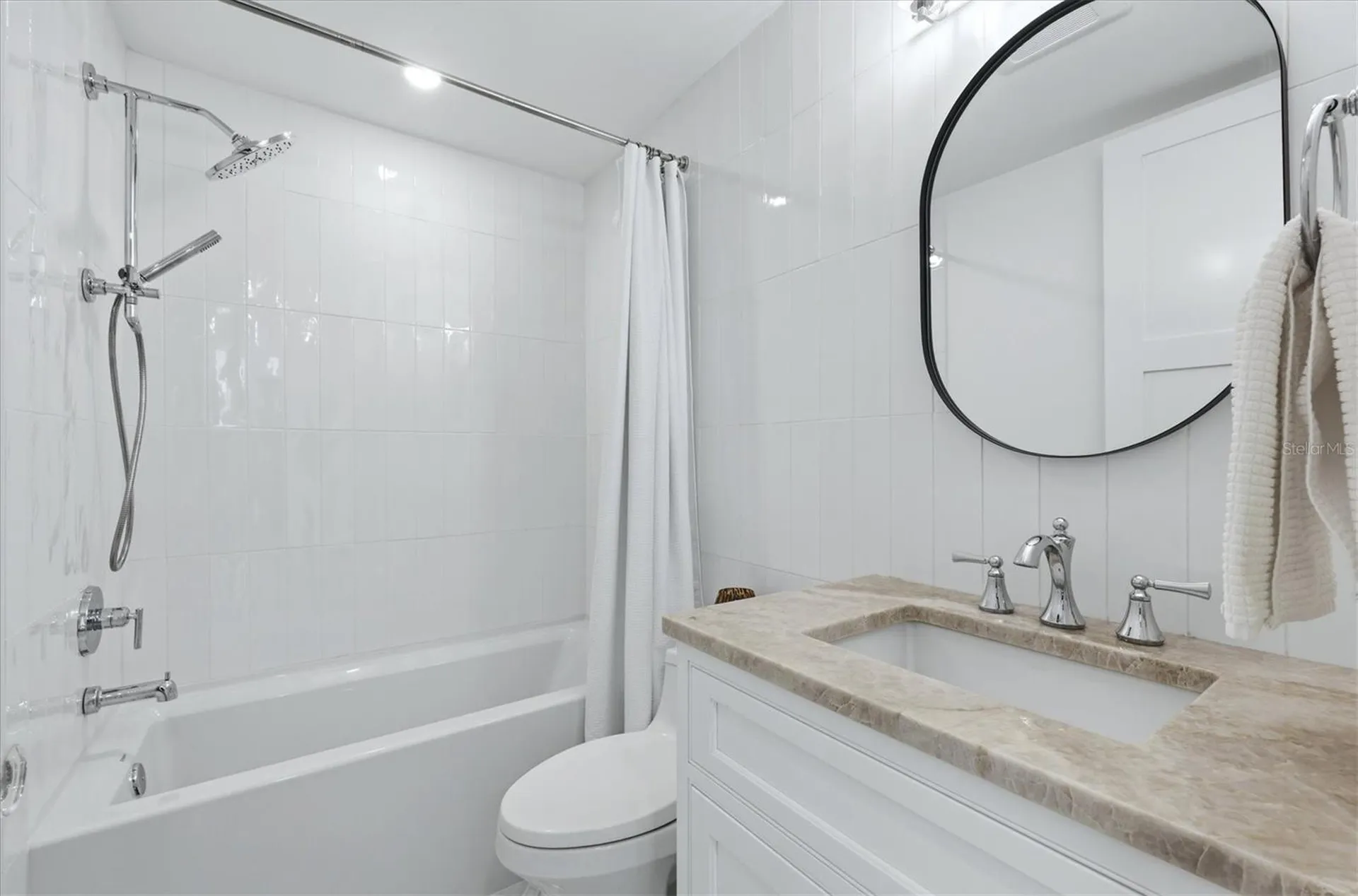 465 E Royal Flamingo Drive Sarasota FL 34236