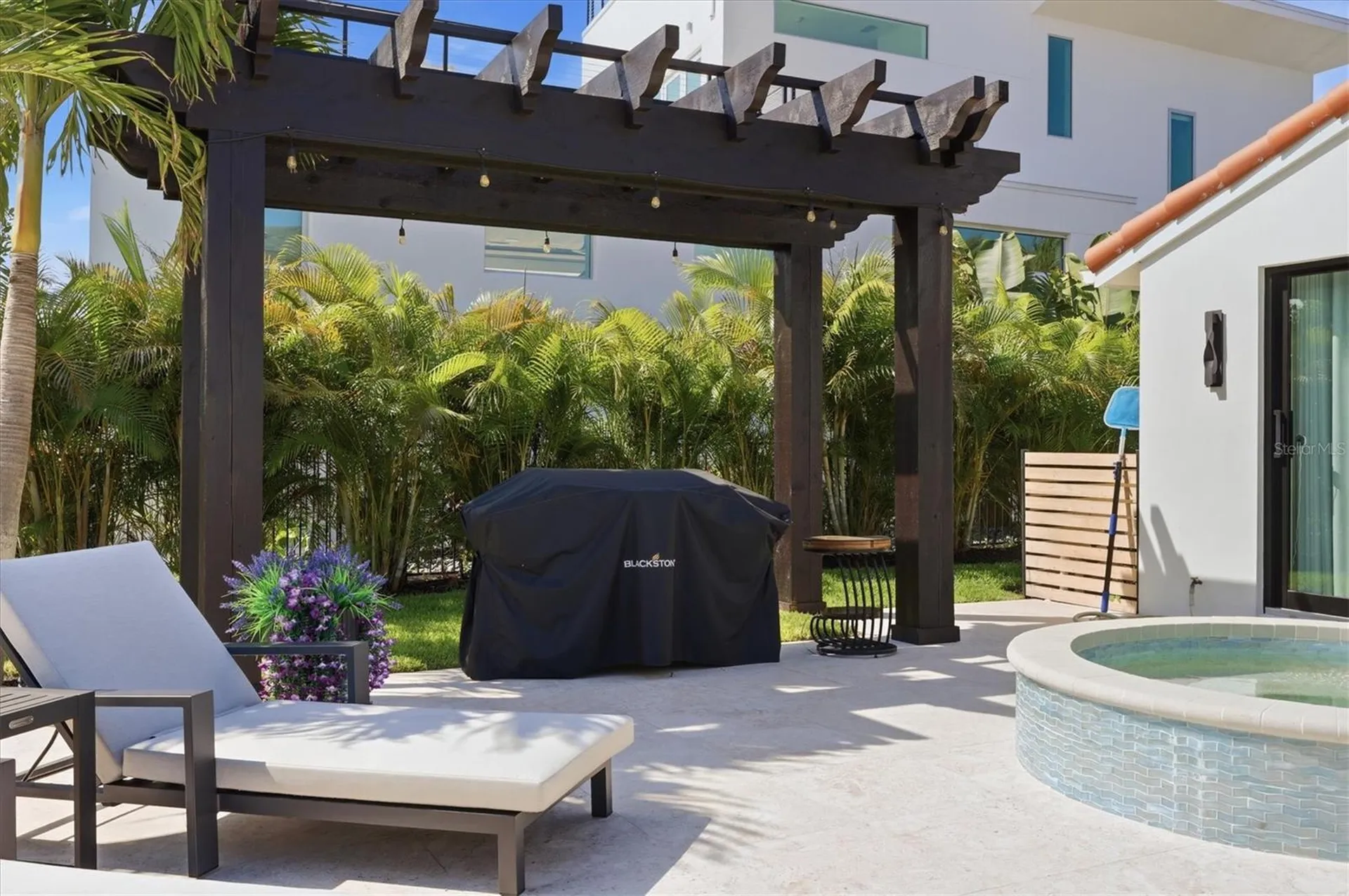 465 E Royal Flamingo Drive Sarasota FL 34236