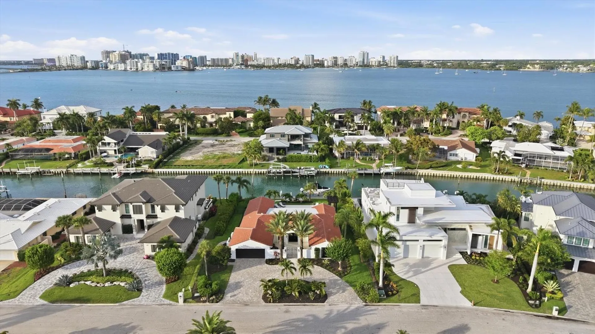 465 E Royal Flamingo Drive Sarasota FL 34236
