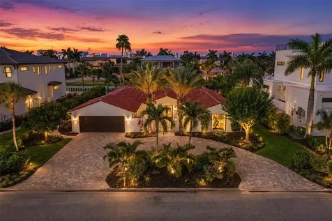 465 E Royal Flamingo Drive Sarasota FL 34236
