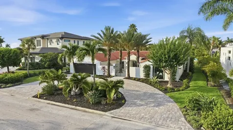 465 E Royal Flamingo Drive Sarasota FL 34236
